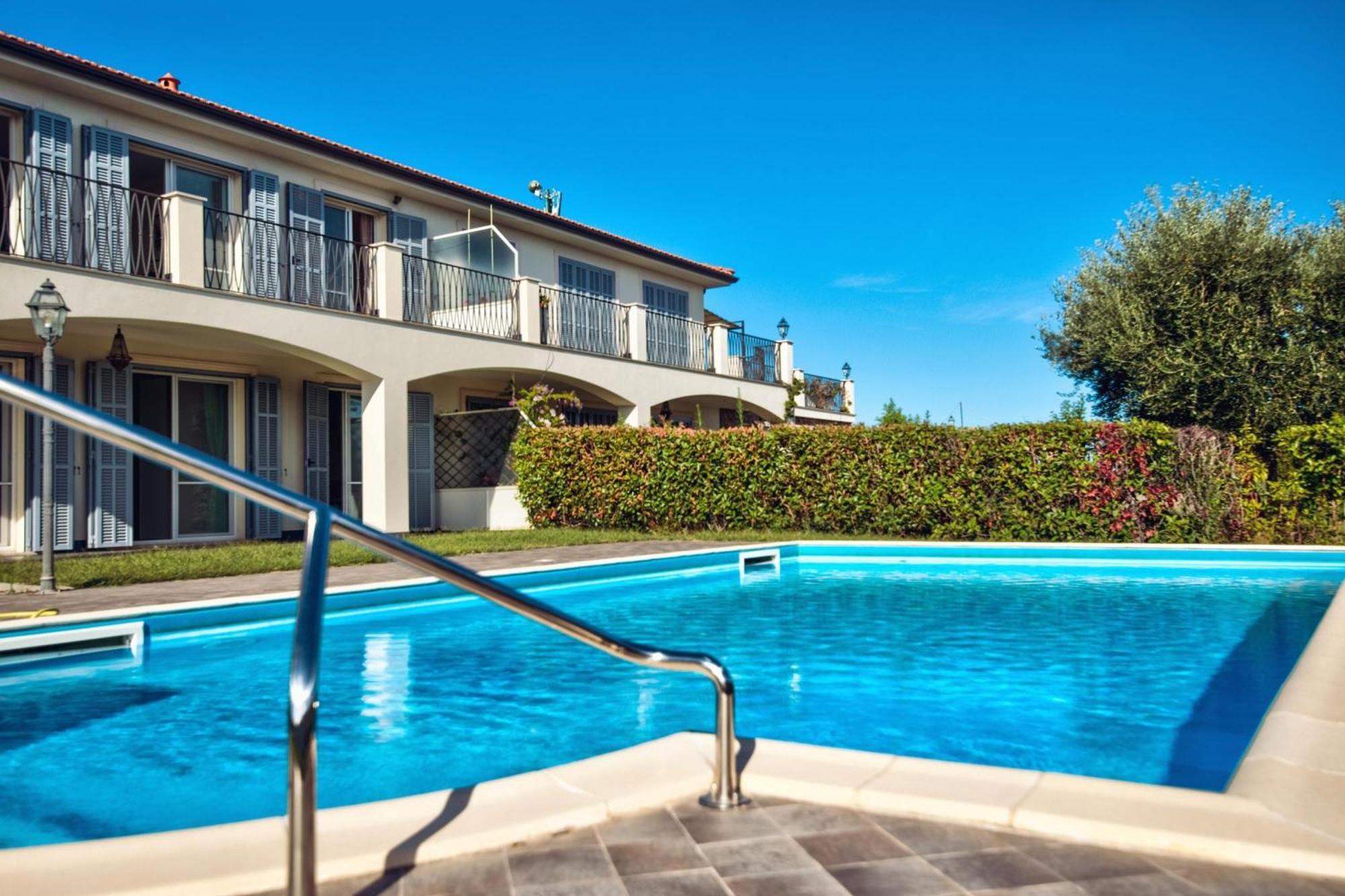 Villa Lucia Riviera Dei Fiori Pool - Happy Rentals Σαν Ρέμο Εξωτερικό φωτογραφία